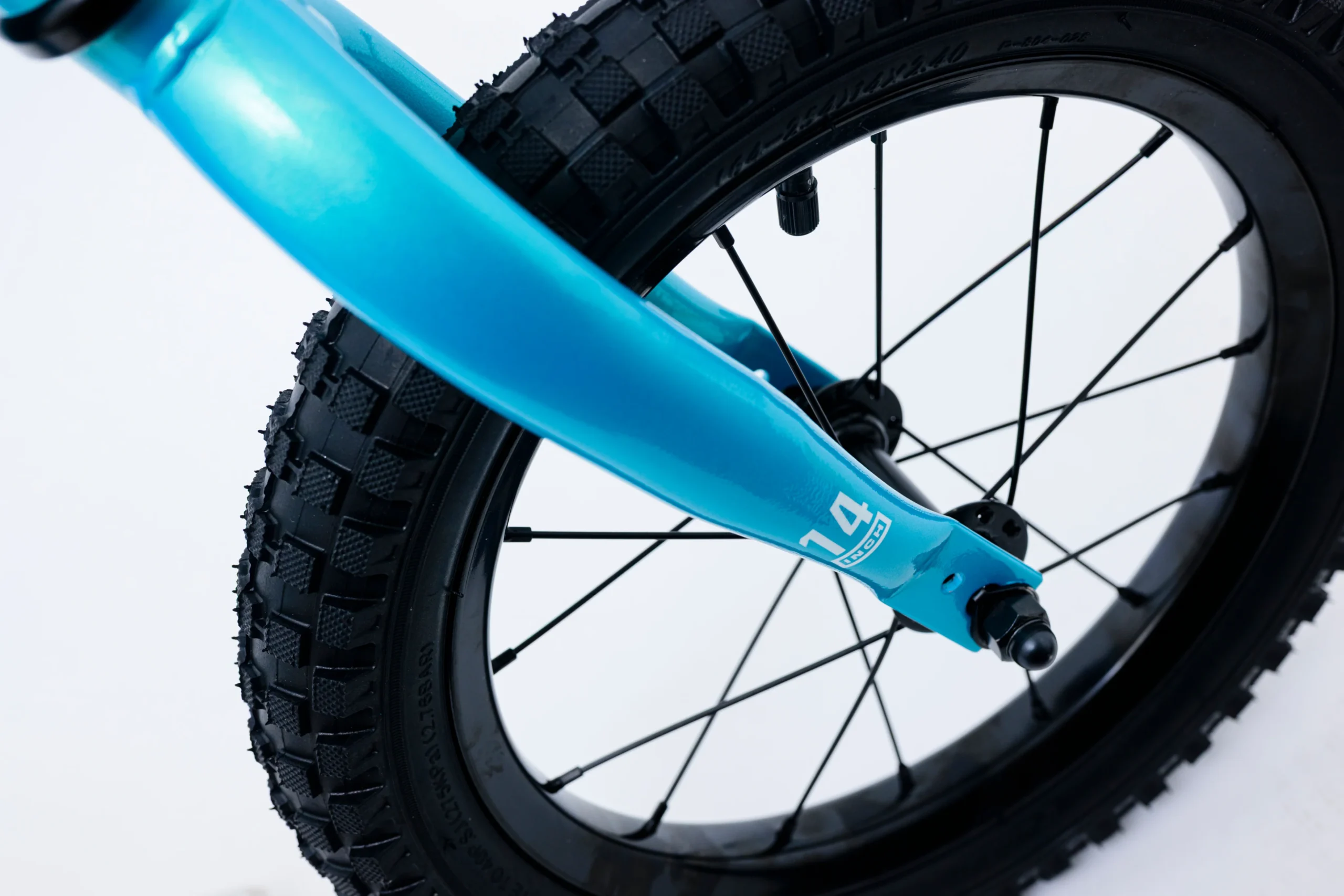 Avalanche Cobble Balance Bike - Boys - Image 6